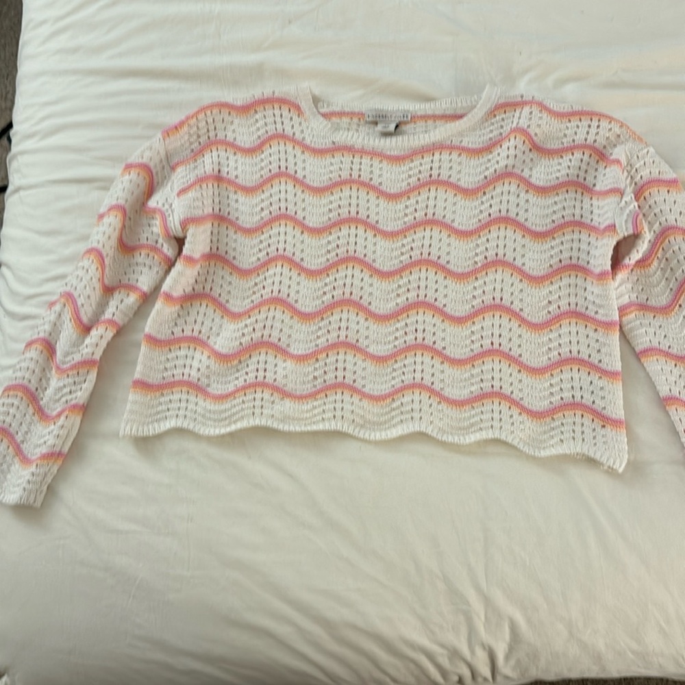 Cropped sweater